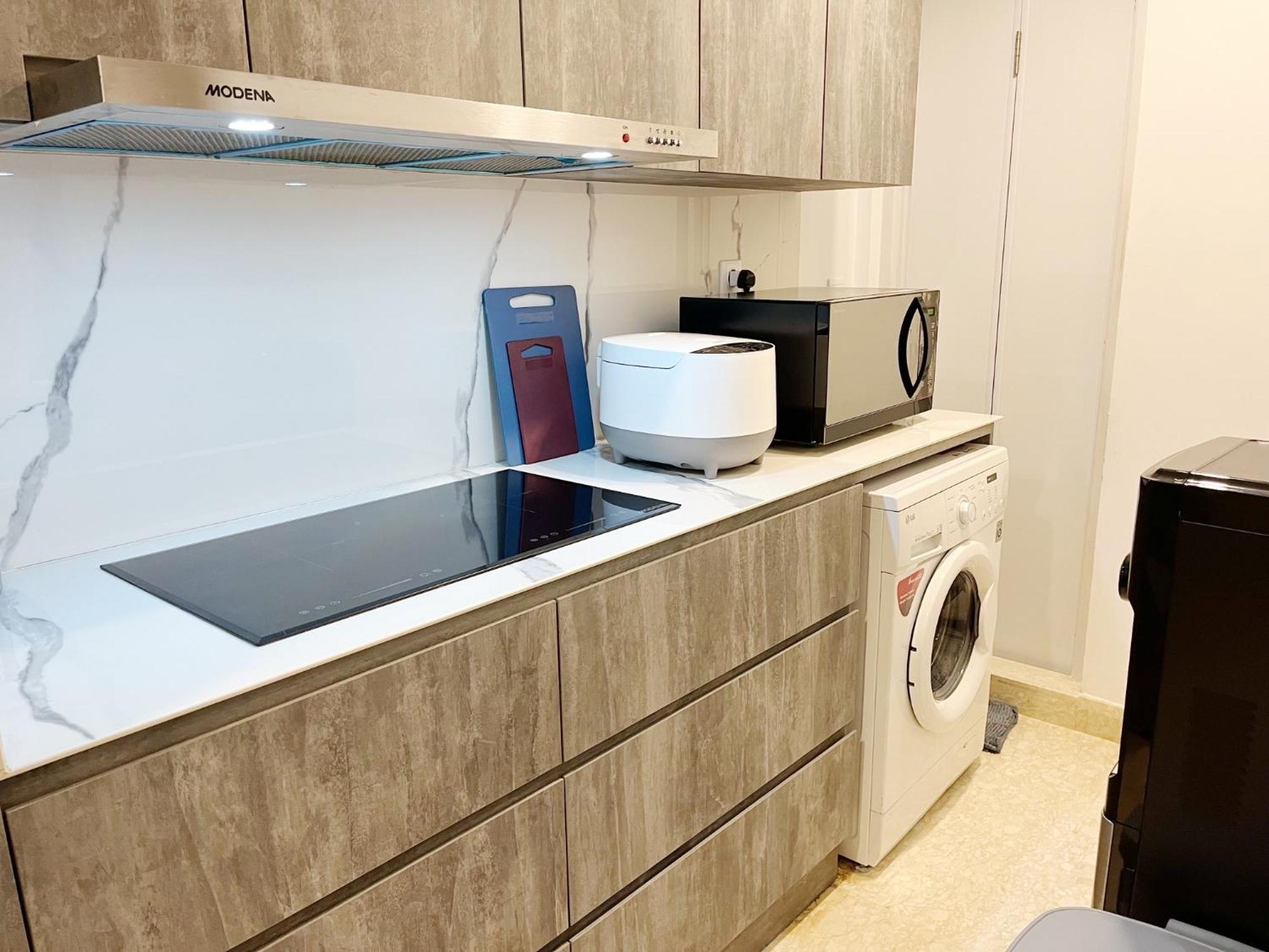 Gold Coast Pik Sea View Apartments By Longesuites Dżakarta Pokój zdjęcie