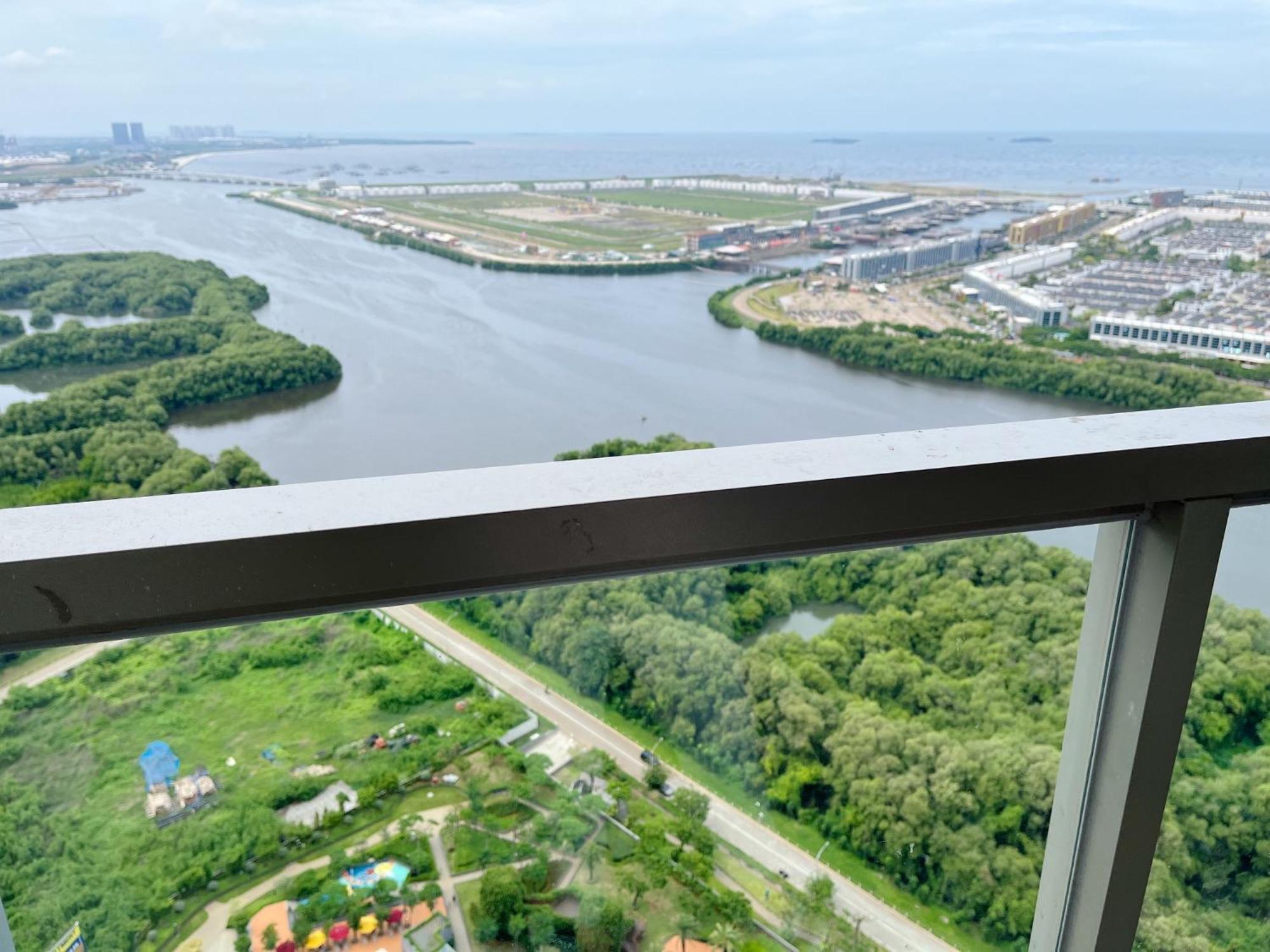 Gold Coast Pik Sea View Apartments By Longesuites Dżakarta Pokój zdjęcie