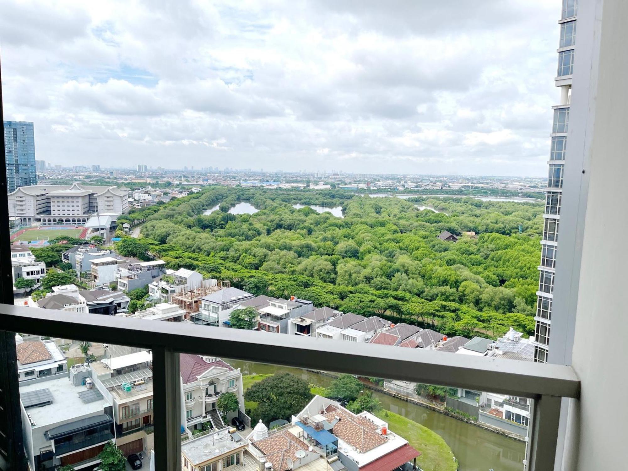 Gold Coast Pik Sea View Apartments By Longesuites Dżakarta Zewnętrze zdjęcie