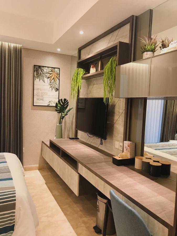 Gold Coast Pik Sea View Apartments By Longesuites Dżakarta Zewnętrze zdjęcie