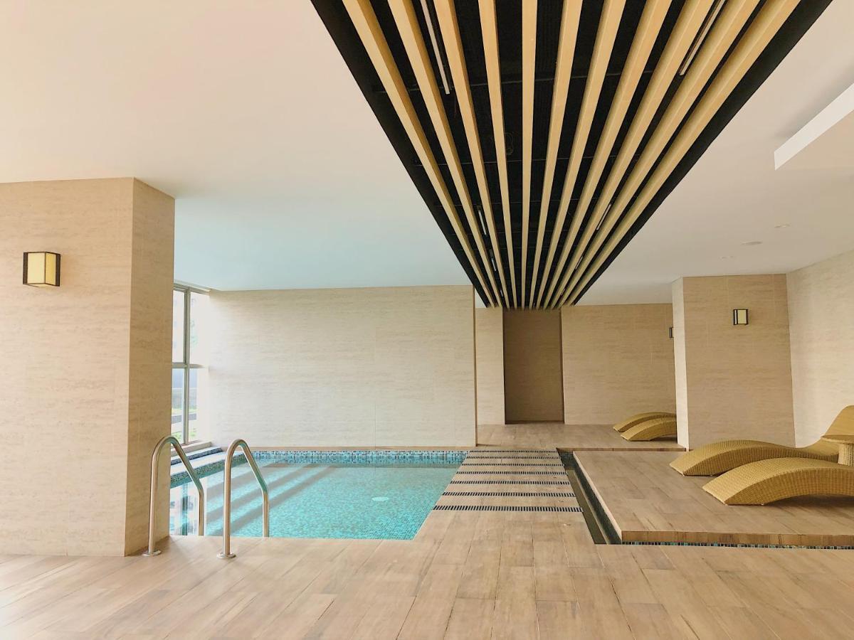 Gold Coast Pik Sea View Apartments By Longesuites Dżakarta Zewnętrze zdjęcie